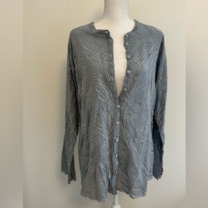 Johnny Was | Button up Blouse, size L. Grey/light blue color